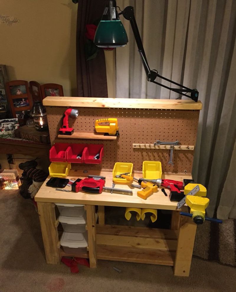 kids woodworking bench carpentry